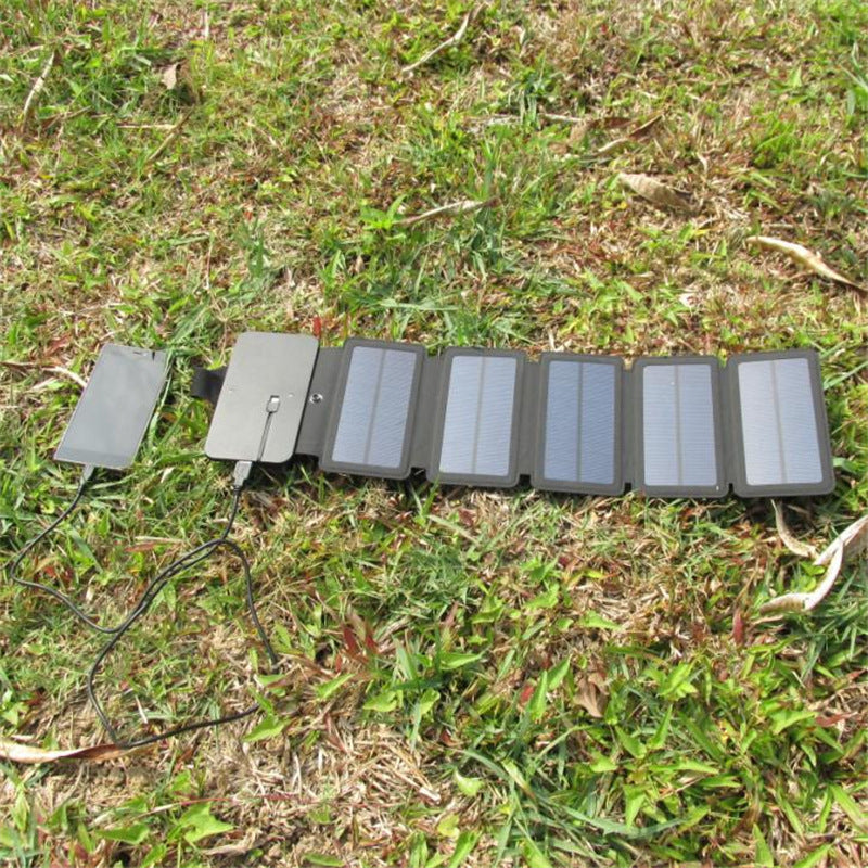 Outdoor Folding Solar Panel Charger